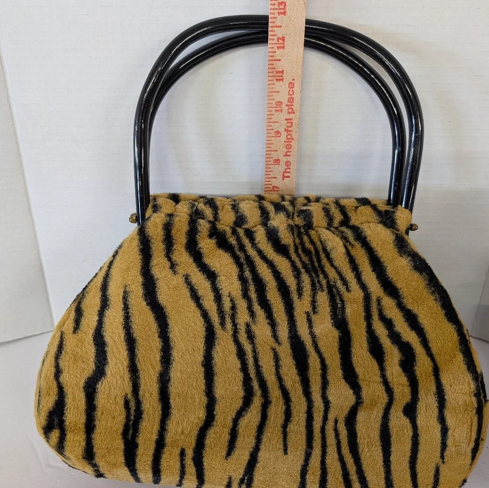 Vintage Fabric Animal Print Bag 1960s MOD ERA Handbag Faux Fur Amazing Handles - Picture 5 of 7